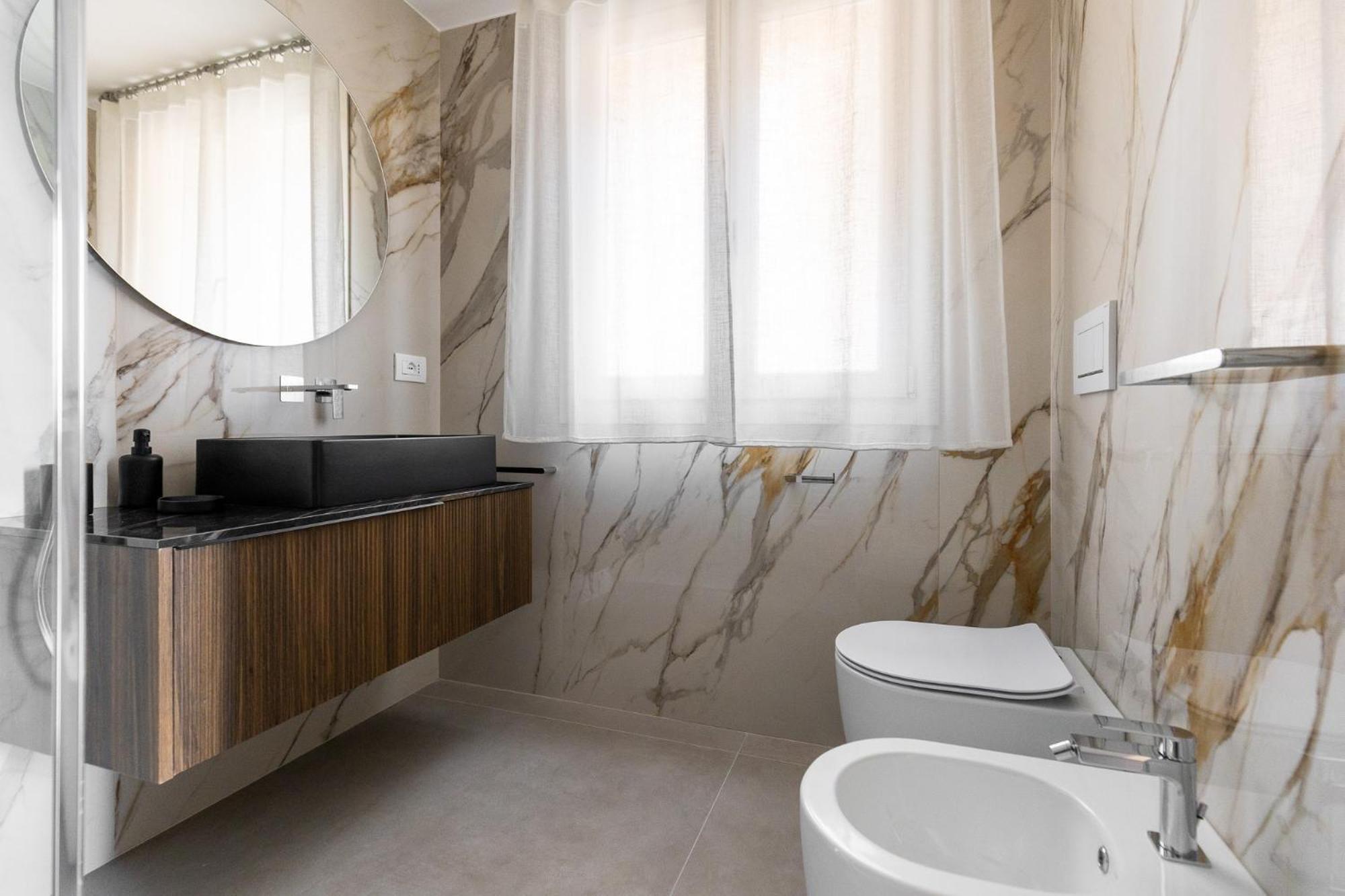 San Martino - Luxury Apartments By Design Club Collection Bologna Eksteriør billede