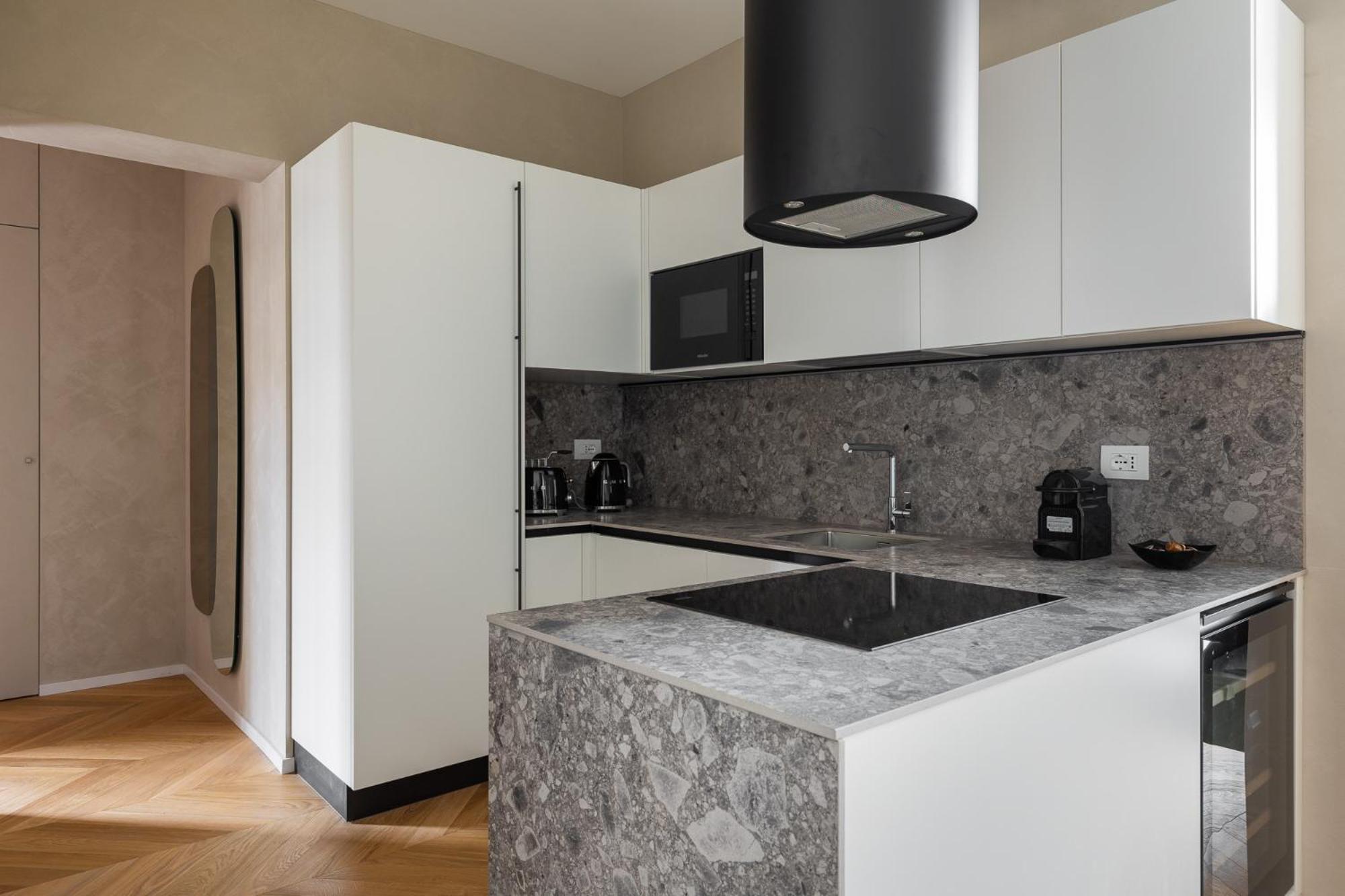 San Martino - Luxury Apartments By Design Club Collection Bologna Eksteriør billede